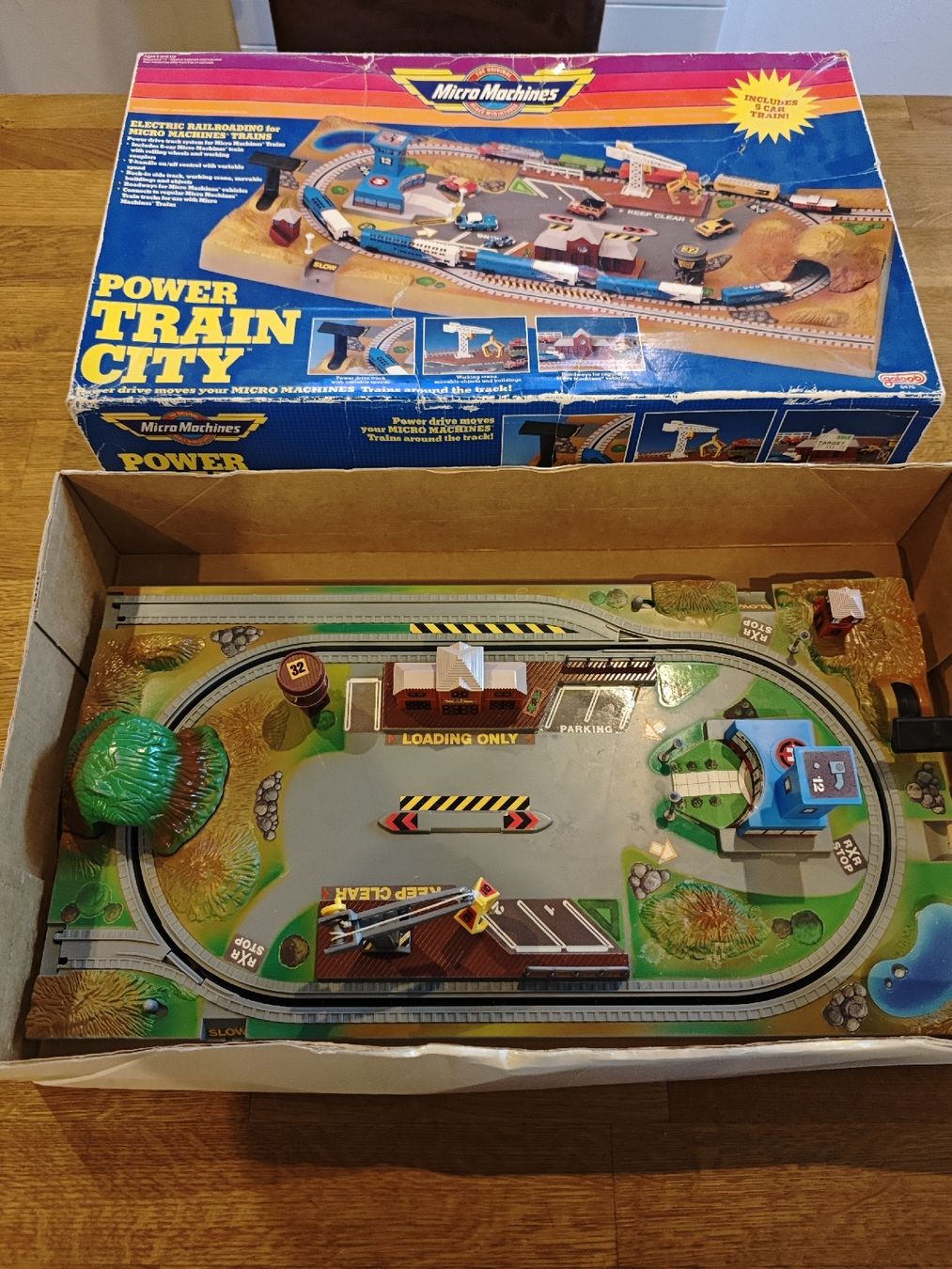 Micro Machines Giocattoli: Micro Machines Power Train City – Difettoso da Wittenbach venduto da stefange