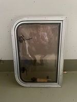Camper Aluminium Austellfenster