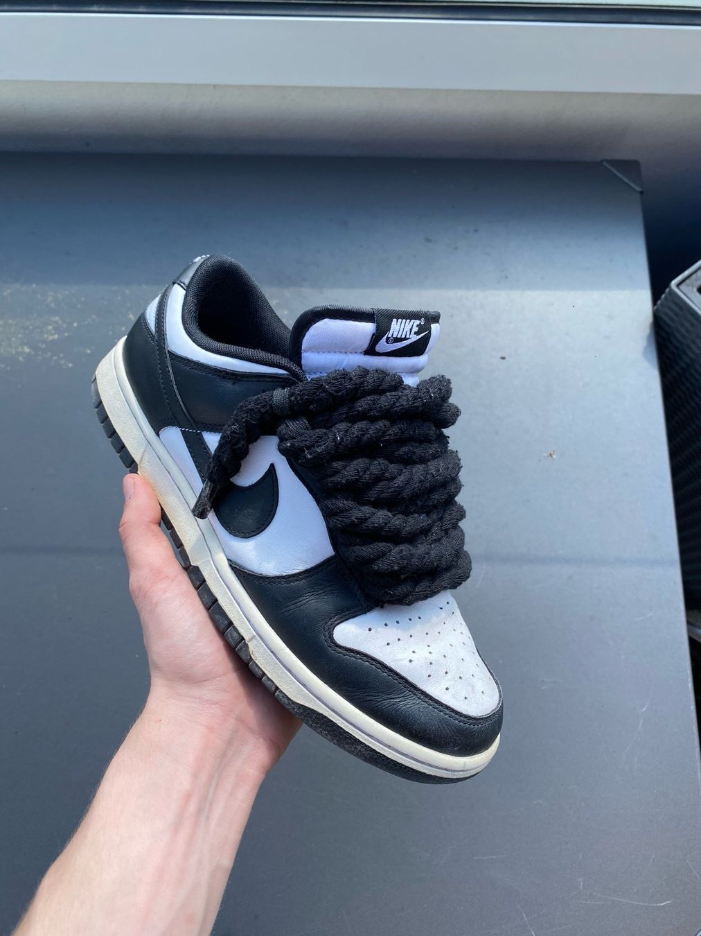 Nike Scarpe da uomo: Nike dunk low panda, taille 43 – Usato da St-Blaise venduto da Windy2