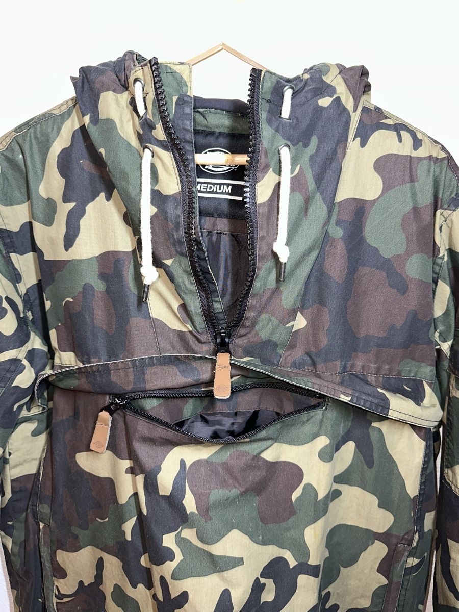 Dickies Jacken: Dickies Anorak Jacke – Gebraucht aus Visp von locosshop 2