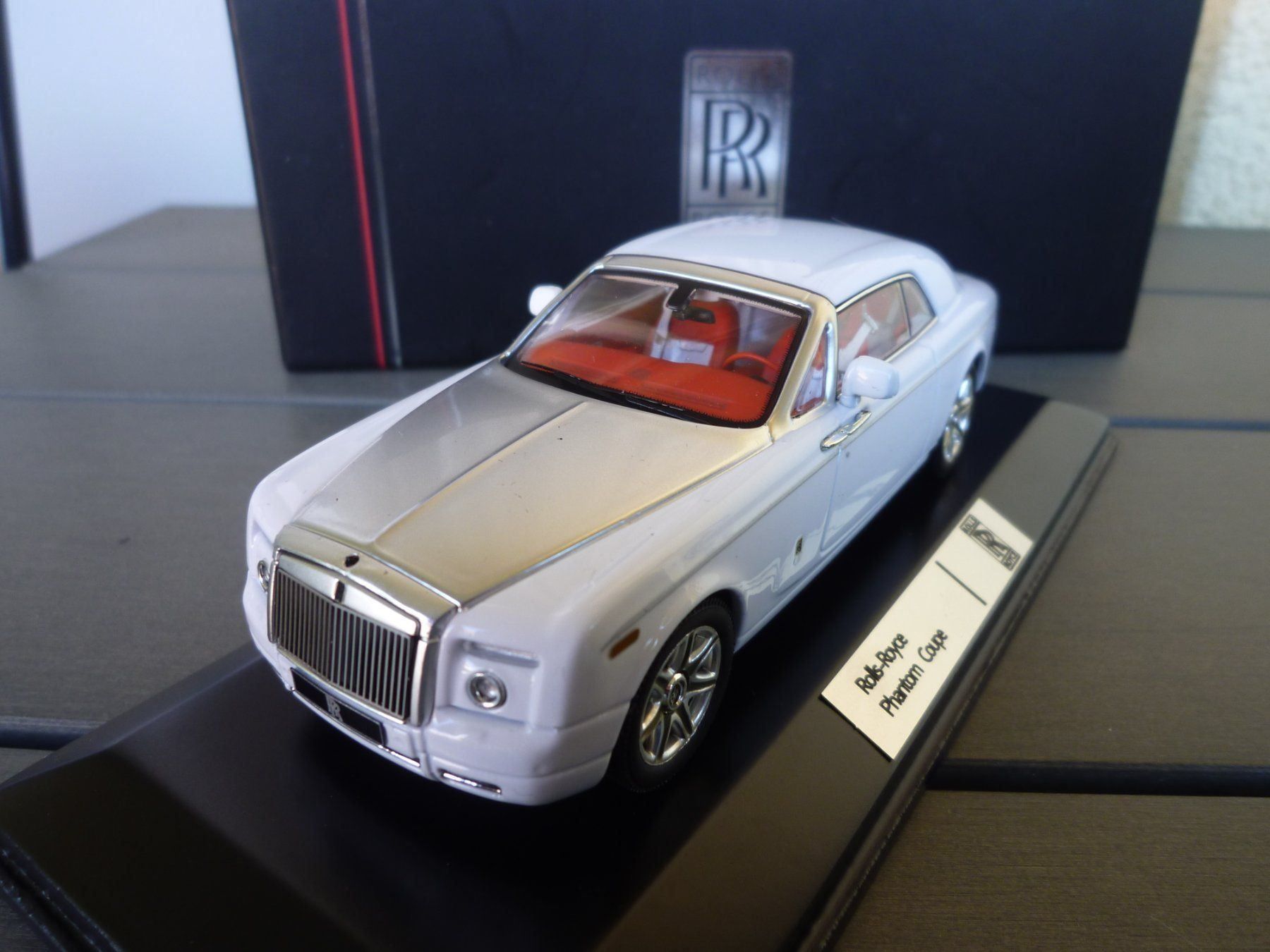 Rolls Royce Modellini d'auto: Rolls-Royce Phantom Coupè (2008) – Nuovo e nell'imballaggio originale da Flawil venduto da Imperiosud 2