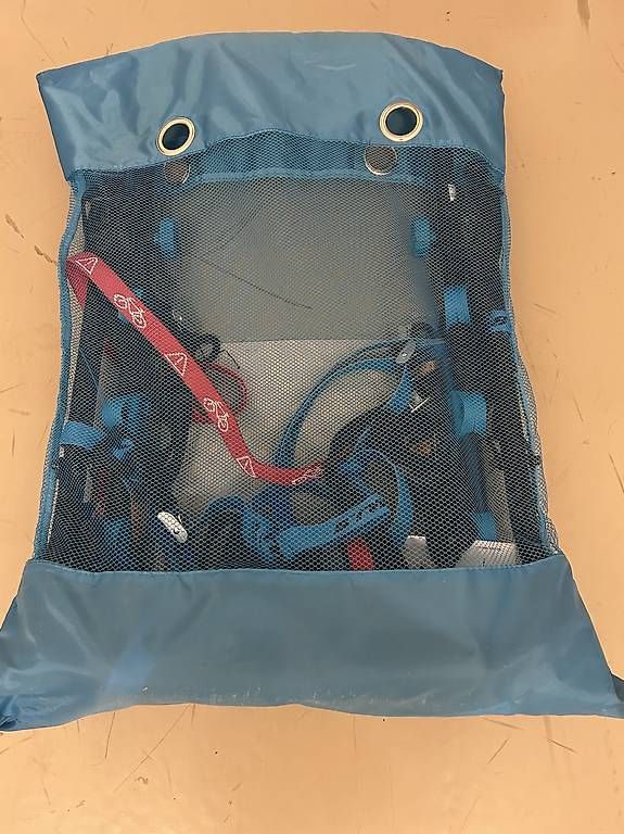 Supporti per biciclette: Porte Vélo BTwin 300 – Usato da Cugy VD venduto da ton_p2nk 1