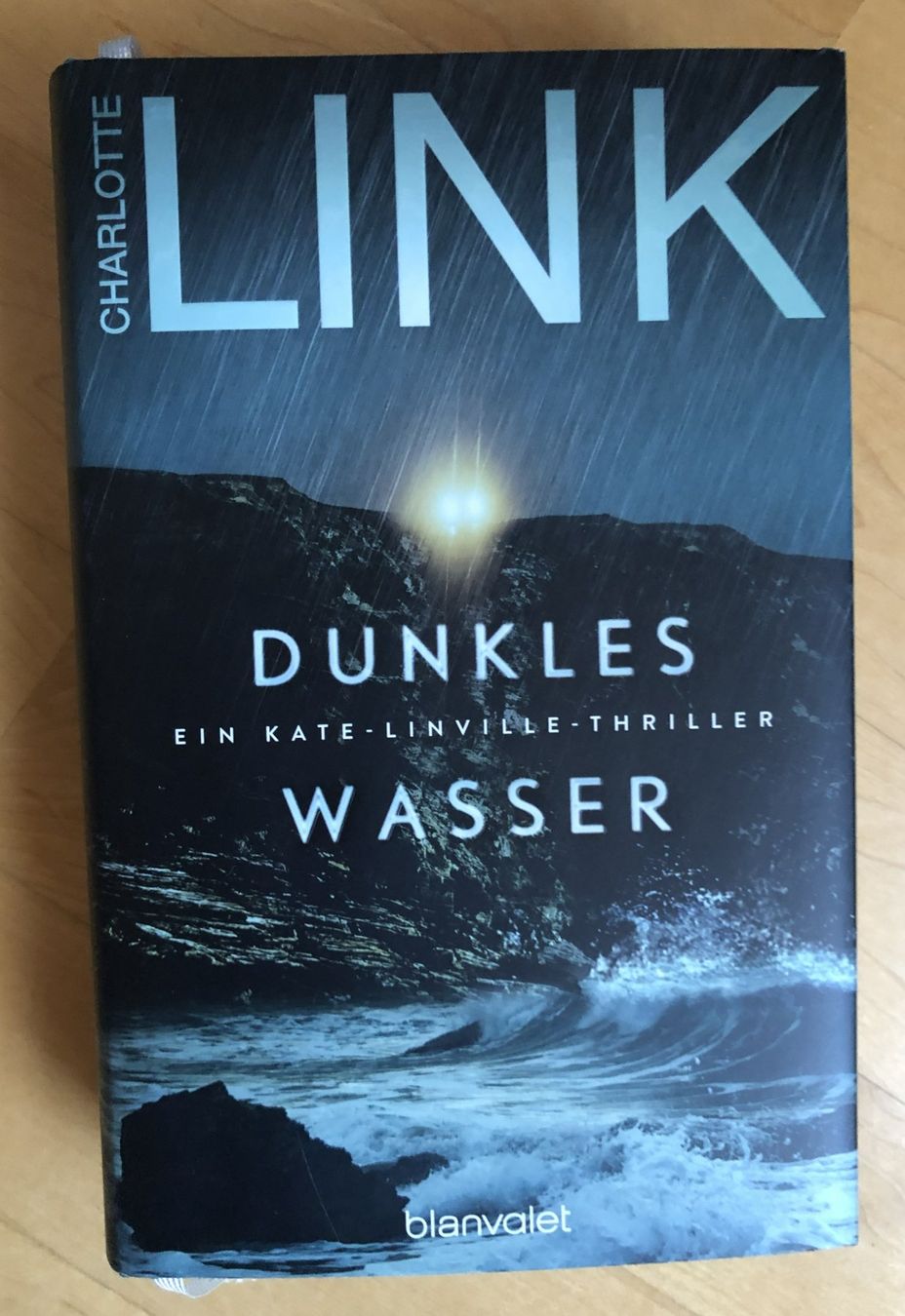 Libri: Charlotte Link, Dunkles Wasser - Spannender Thriller! – Usato da Jona venduto da Loki40