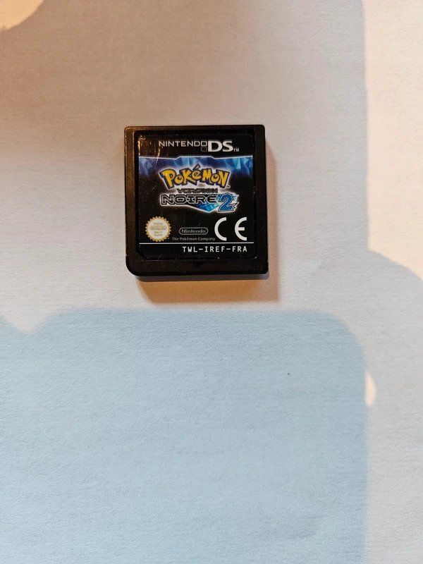 Pokémon Jeux: Jeu Nintendo DS Pokémon Version Noire 2 FR Complet – D'occasion à Genève par DeinMarket 3