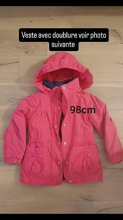 Giacche & Cappotti: Veste enfant avec doublure taille 98 cm – Usato da fribourg venduto da pegalex