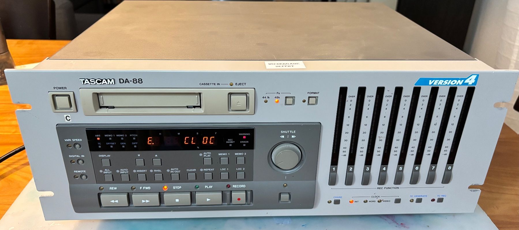 Tascam Aufnahmegeräte: Tascam DA-88 - Digital Multitrack Recorder - DEFEKT – Defekt aus Zürich von Dries 3