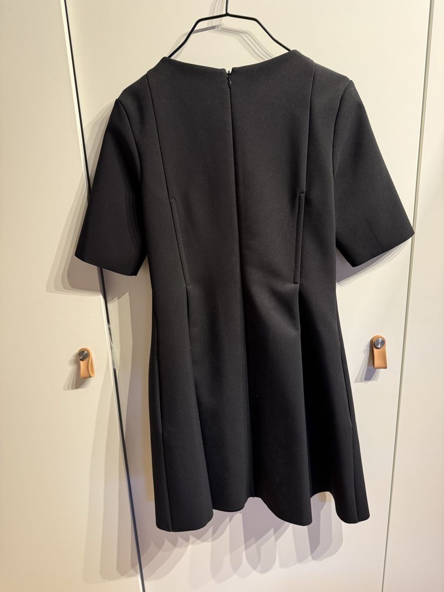 Cos Vestiti: COS Robe noir 36 – Usato da Zürich venduto da mimi2013 1