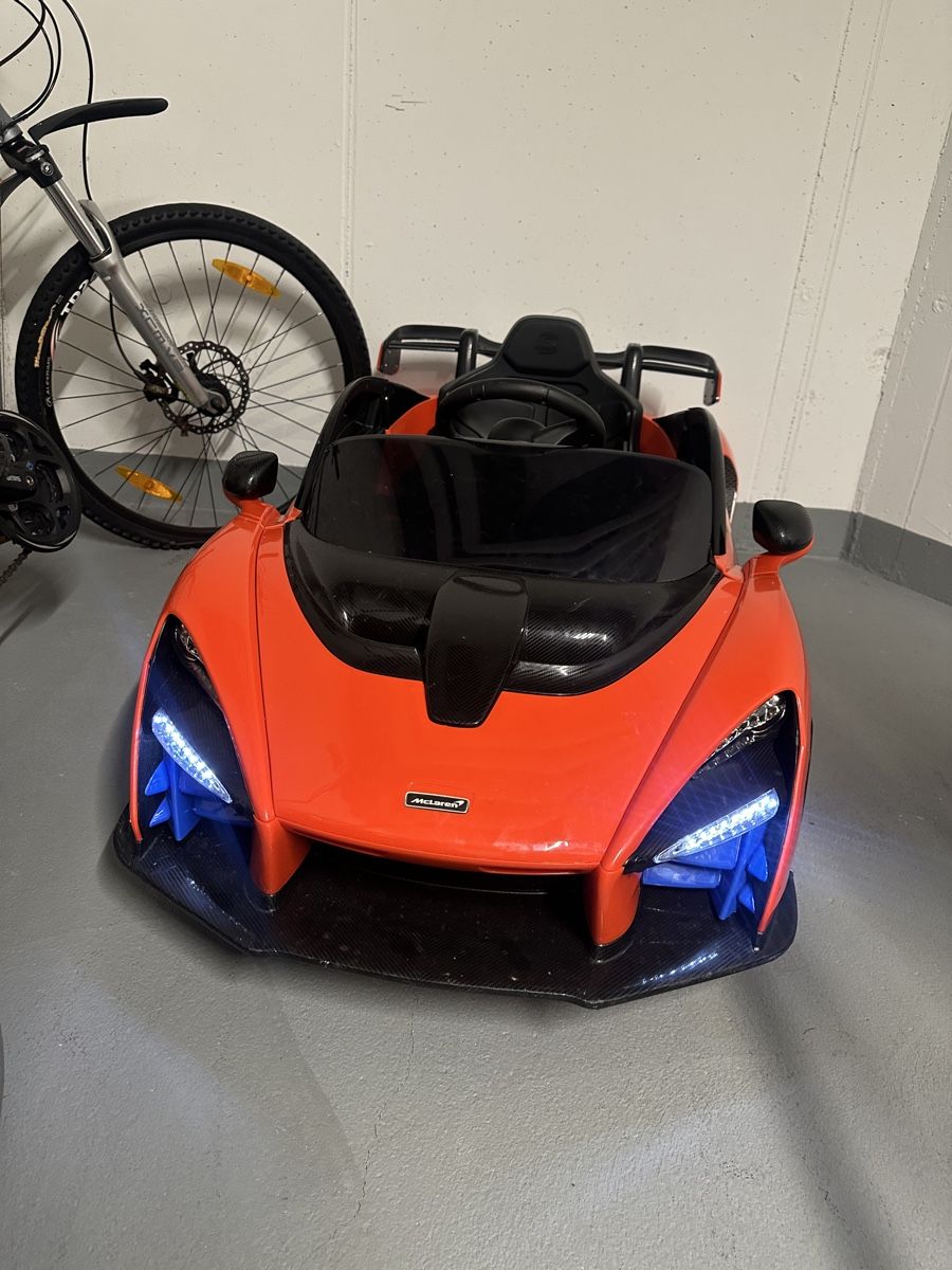 Veicoli per bambini: Kinder Elektroauto McLaren Senna – Usato da Perlen venduto da H.Spa 1