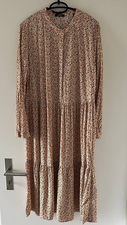 Opus Vestiti: Maxikleid von Opus, Grösse 40 – Usato da Urtenen-Schönbühl venduto da Lalablue