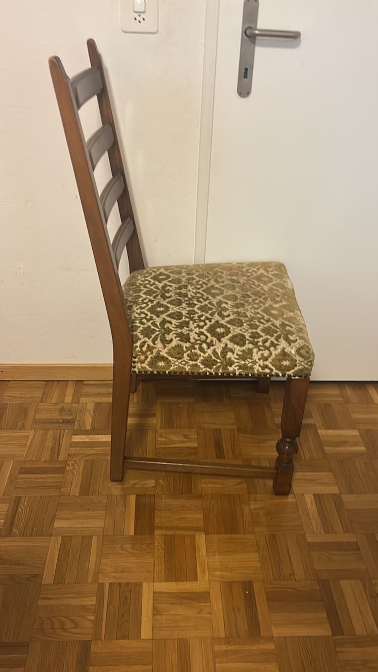 Sedie: Stuhl antik – Usato da Starrkirch-Wil venduto da Fanciullo 1