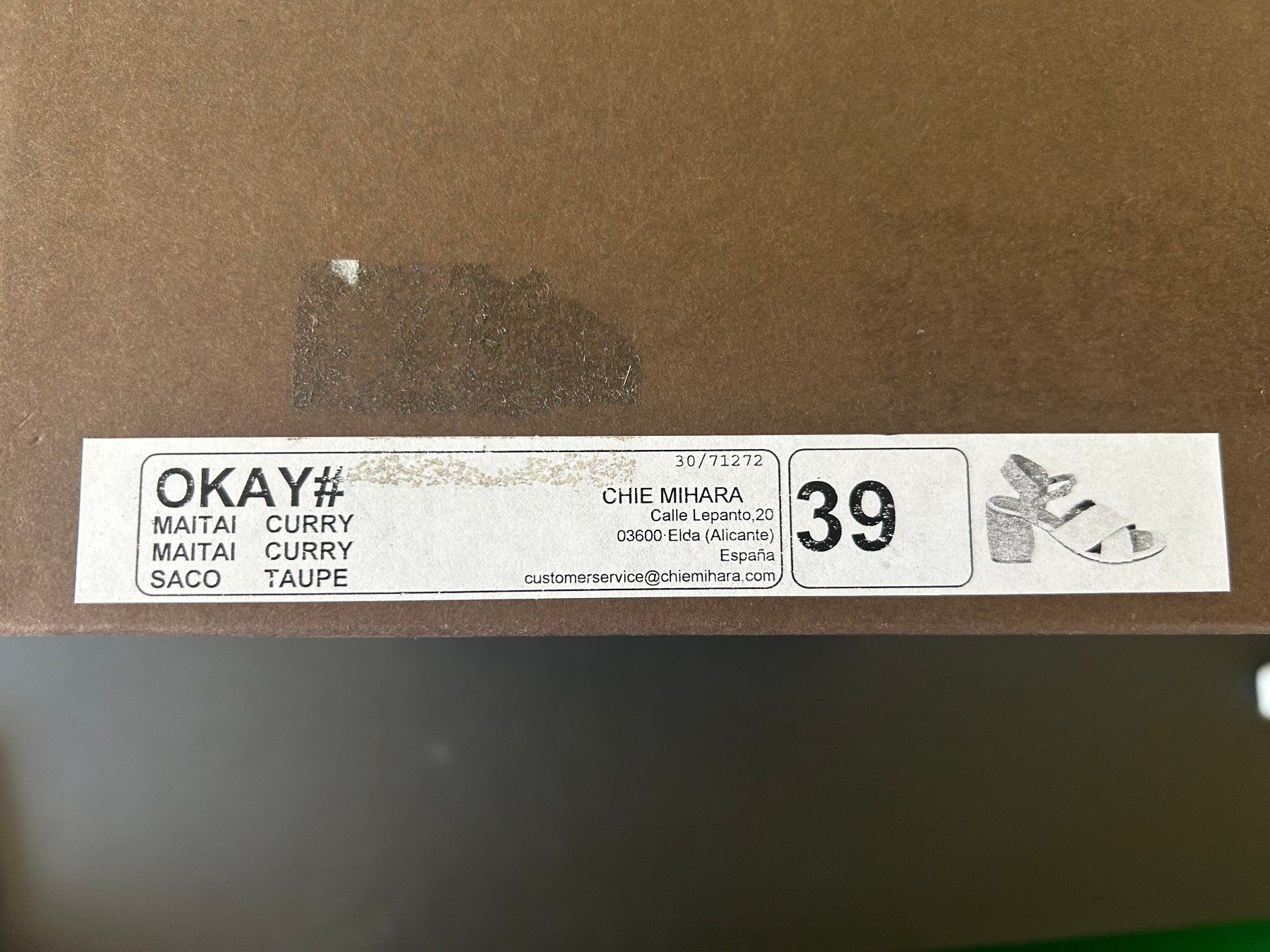 Chie Mihara Scarpe da donna: Chie Mihara / Sandalen (Gr. 39) – Usato da Dietlikon venduto da Mankai 8