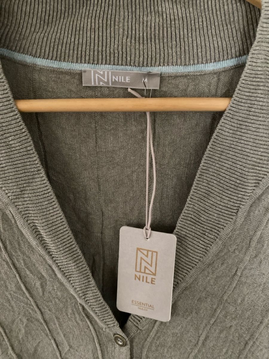 Nile Maglioni & Felpe: Nile Strickjacke Gr. M NEU – Nuovo e nell'imballaggio originale da Muri AG venduto da sonneblueme10 2
