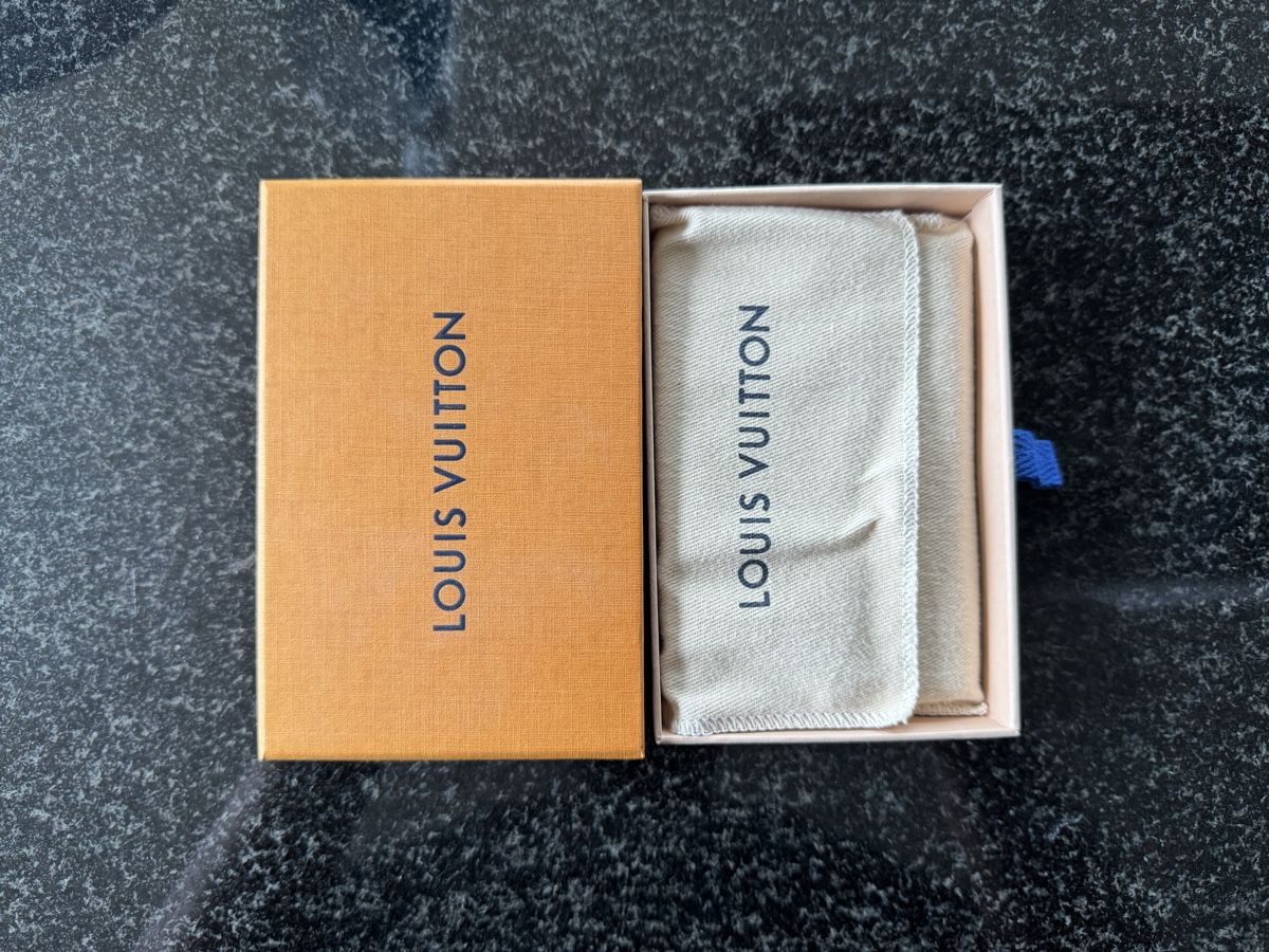 Louis Vuitton Altro in  Abbigliamento & Accessori: Louis Vuitton Kartenetui Portefeuille Multiple – Nuovo (secondo la descrizione) da Altendorf venduto da FF_26 3