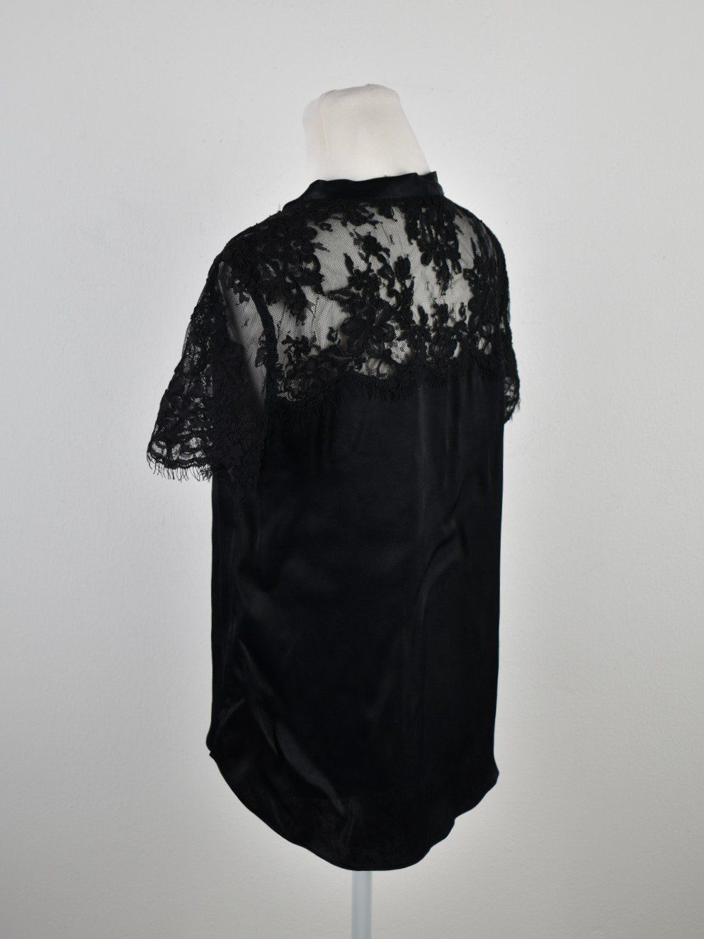 Hugo Boss Blusen: Hugo Boss Blusenshirt mit Spitze Gr.36 – Gebraucht aus Nürensdorf von 2ND_STORY 7