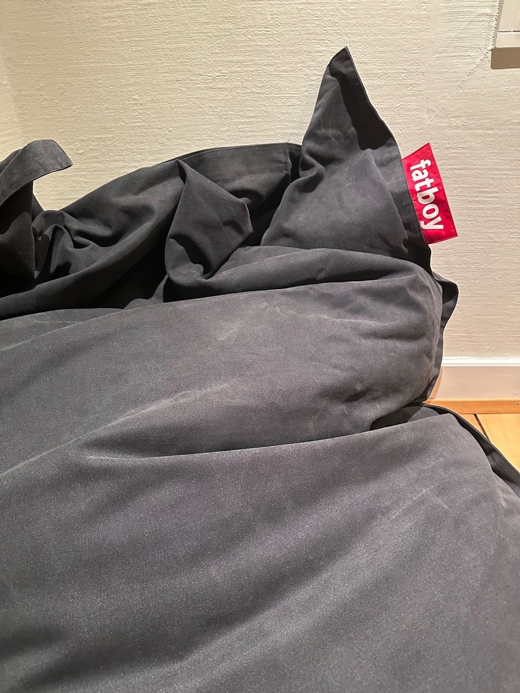 Cuscini: Fatboy Original STONEWASHED Sitzsack, schwarz – Usato da Balsthal venduto da Cumulunimbus 1