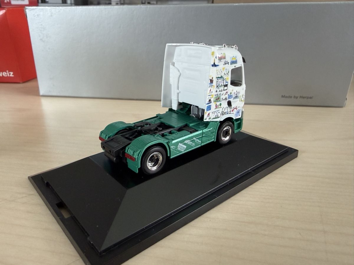 Herpa Modellini d'auto: Renault T Talmon in PC-Vitrine – Nuovo e nell'imballaggio originale da Felben-Wellhausen venduto da Mobil01 1