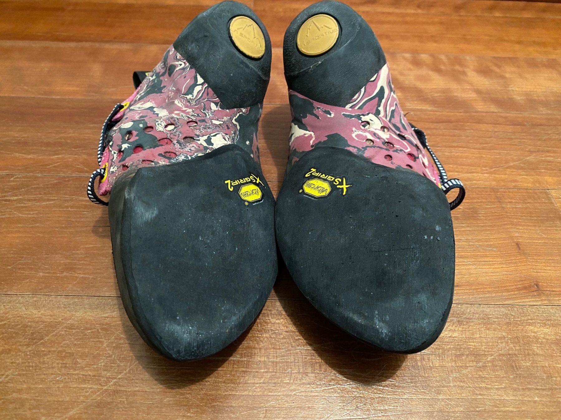 La Sportiva Scarpe da donna: Chaussons d'escalade La Sportiva Solution 36.5 – Nuovo (secondo la descrizione) da Pregassona venduto da elideca82 1