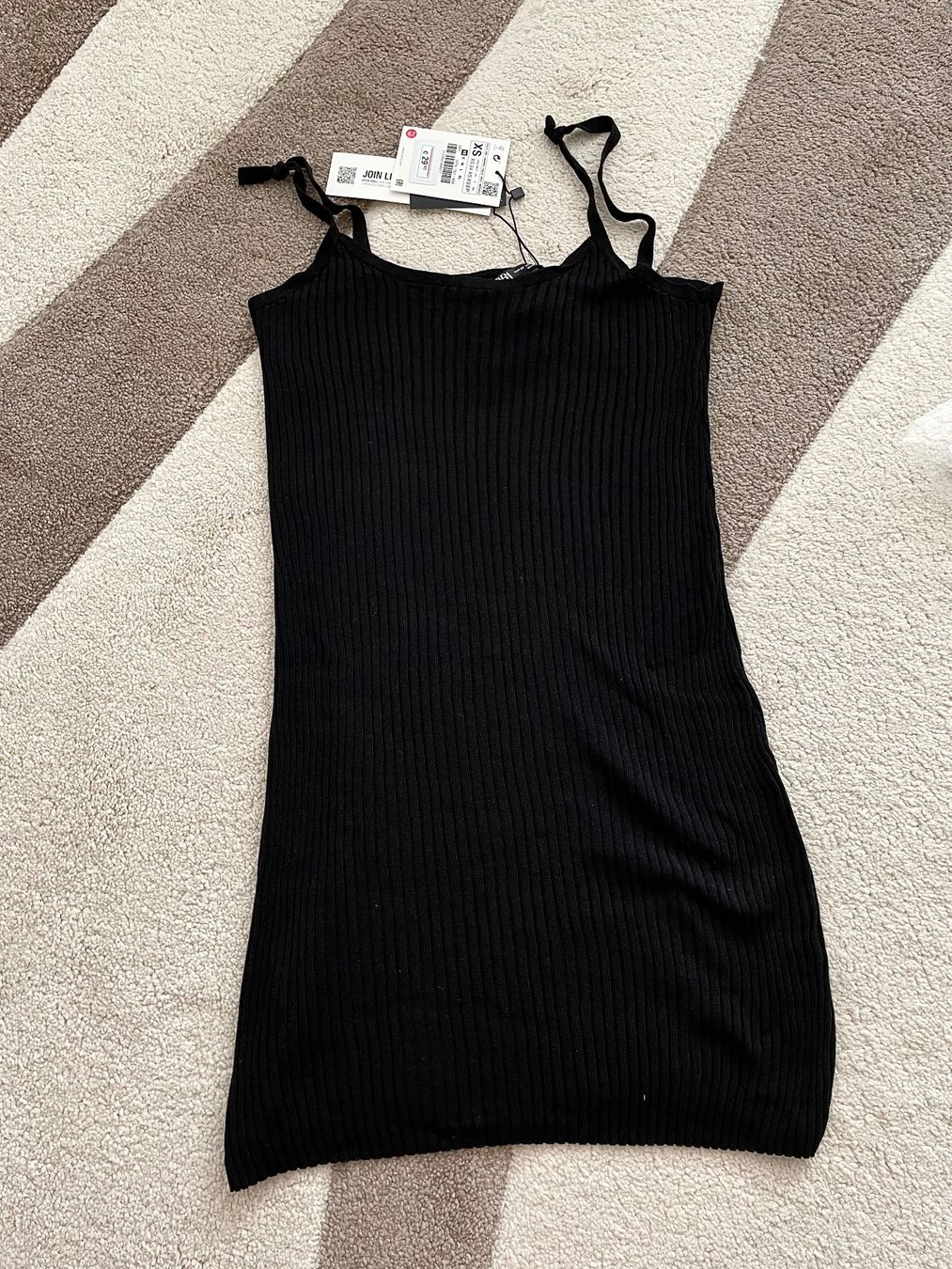 Zara Kleider: KLEID ROBE – Neu und originalverpackt aus Zürich von Mina_09 1