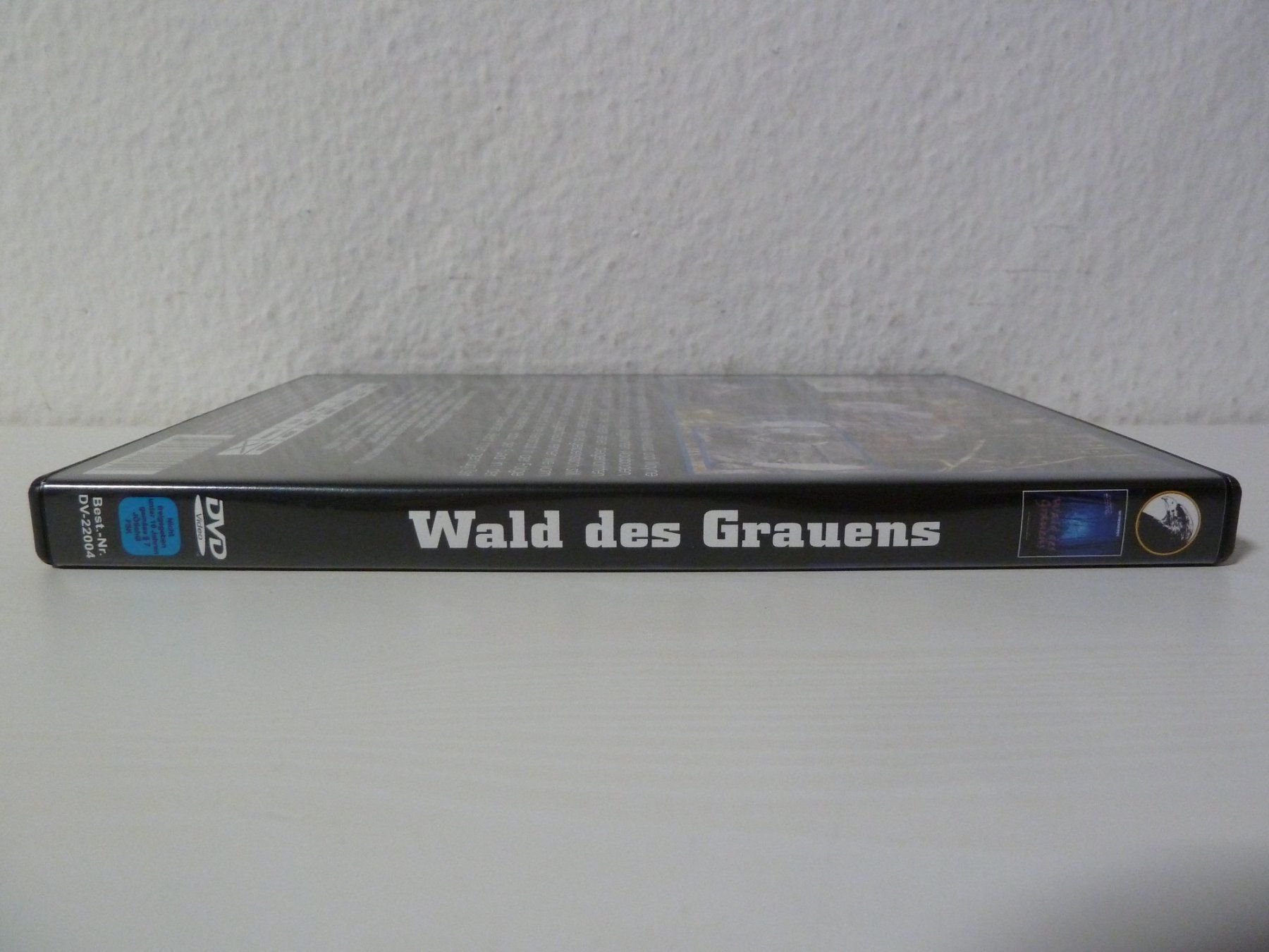 Tutti i DVDs: Wald des Grauens  [DVD] – Usato da Abtwil SG venduto da Pfusius 2