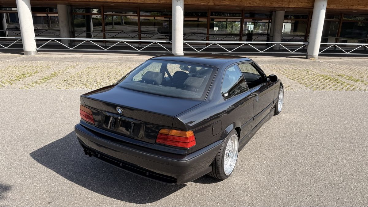 BMW Autos: BMW E36 323i Coupe – Gebraucht aus Wangen b. Olten von Caro-Mano 1