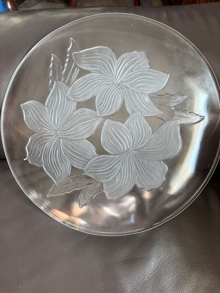 Piatti: Elegante Glasplatte mit Blumenmuster, Servierteller – Usato da Kreuzlingen venduto da The.KNGE.Family 1