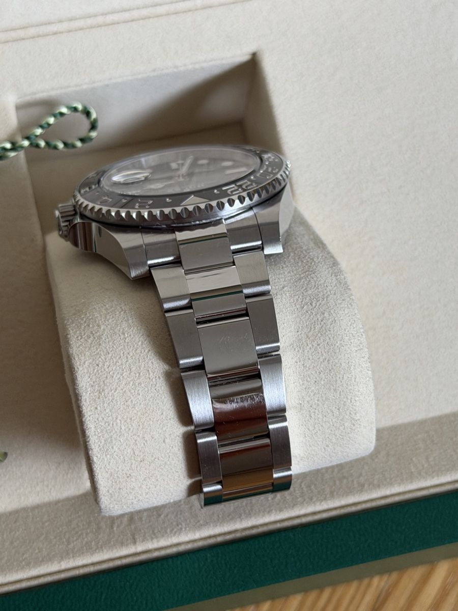 Rolex Orologi: Rolex GMT-Master II "Bruce Wayne" - 126710GRNR – Usato da Zürich venduto da julian4193 4