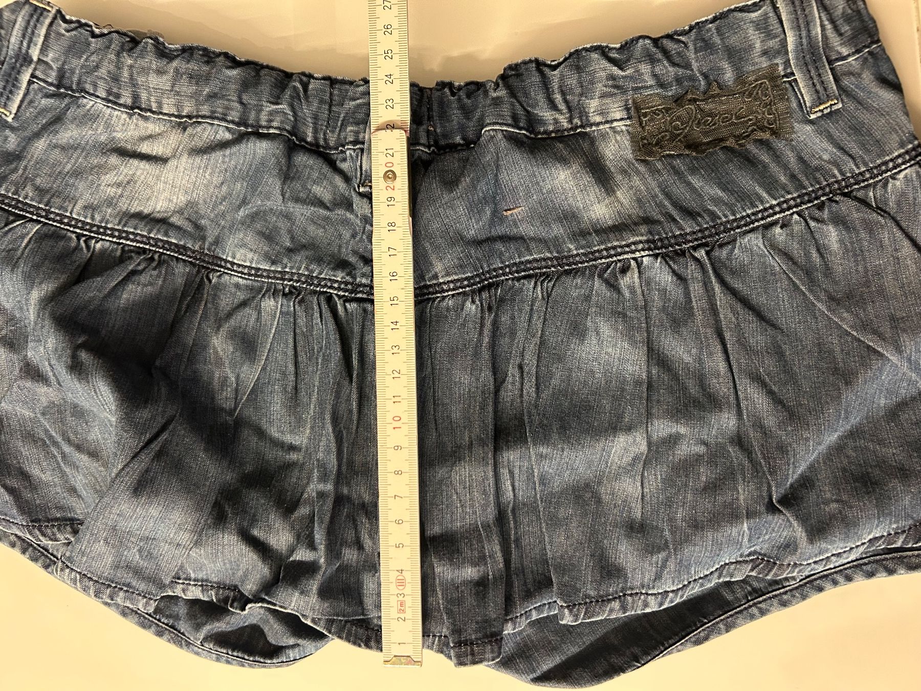 Kleider & Röcke: Short/jupe court, 14 ans – Gebraucht aus Daillens von guisepa 5