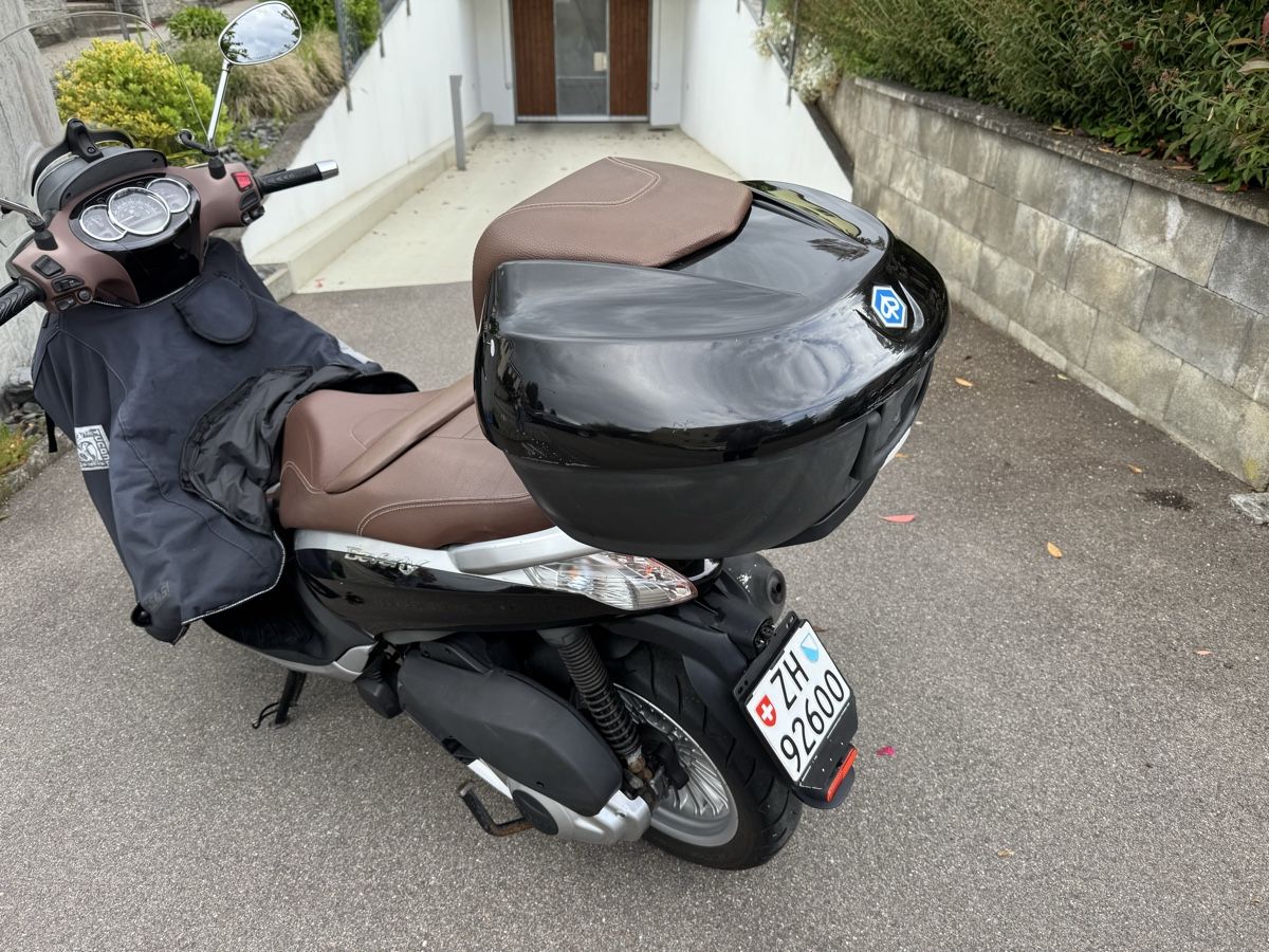 Piaggio Strada: Piaggio Beverly 300 i.e. – Usato da Regensdorf venduto da Kaffeekanne2106 3