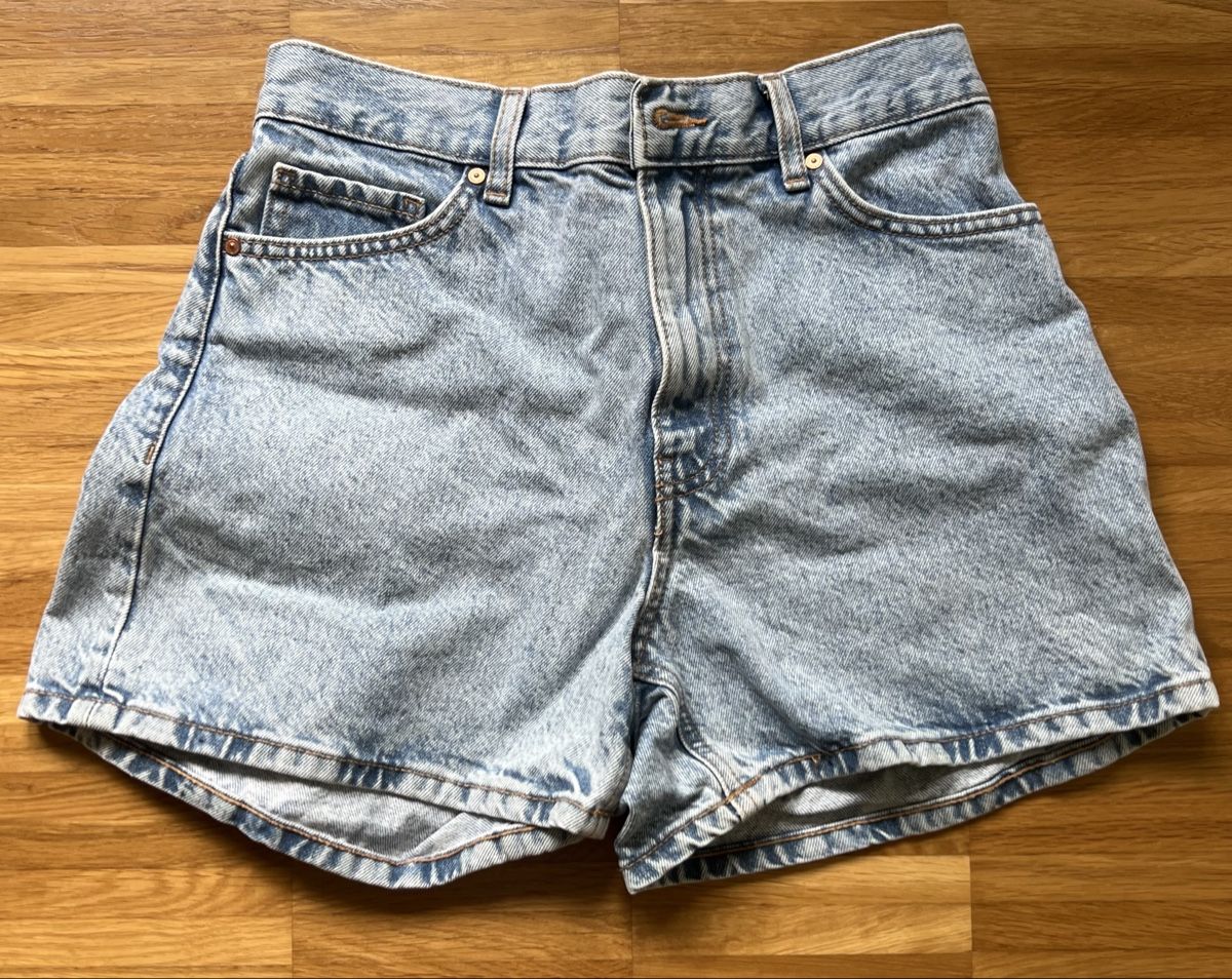 Mango Pantaloni: Mango Jeans Shorts – Nuovo (secondo la descrizione) da Weiach venduto da deb_7zrg