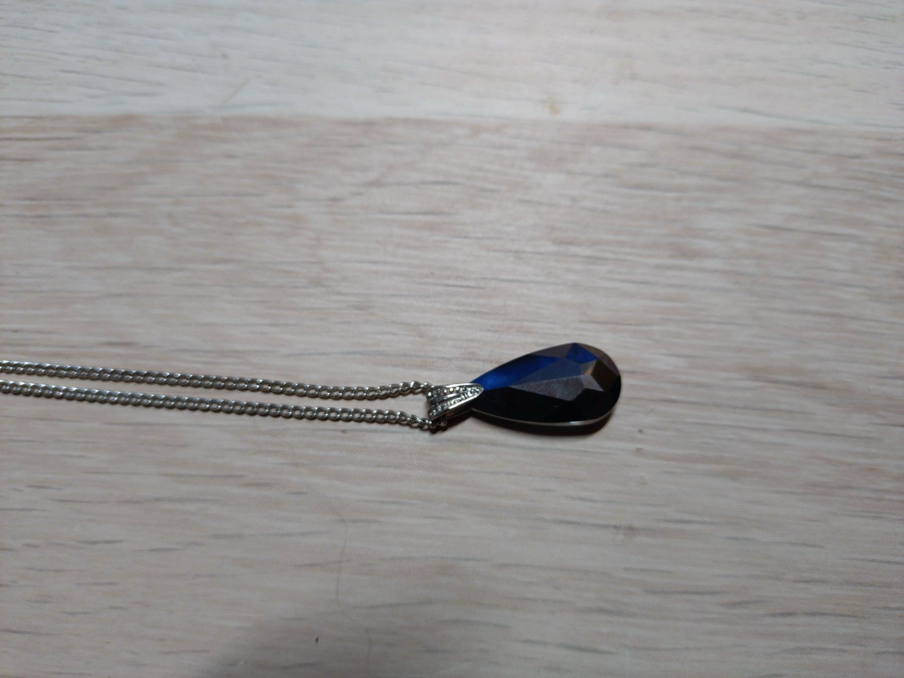 Catenine: Halskette blauer Glasstein – Usato da Baar venduto da sve_6nbd 2