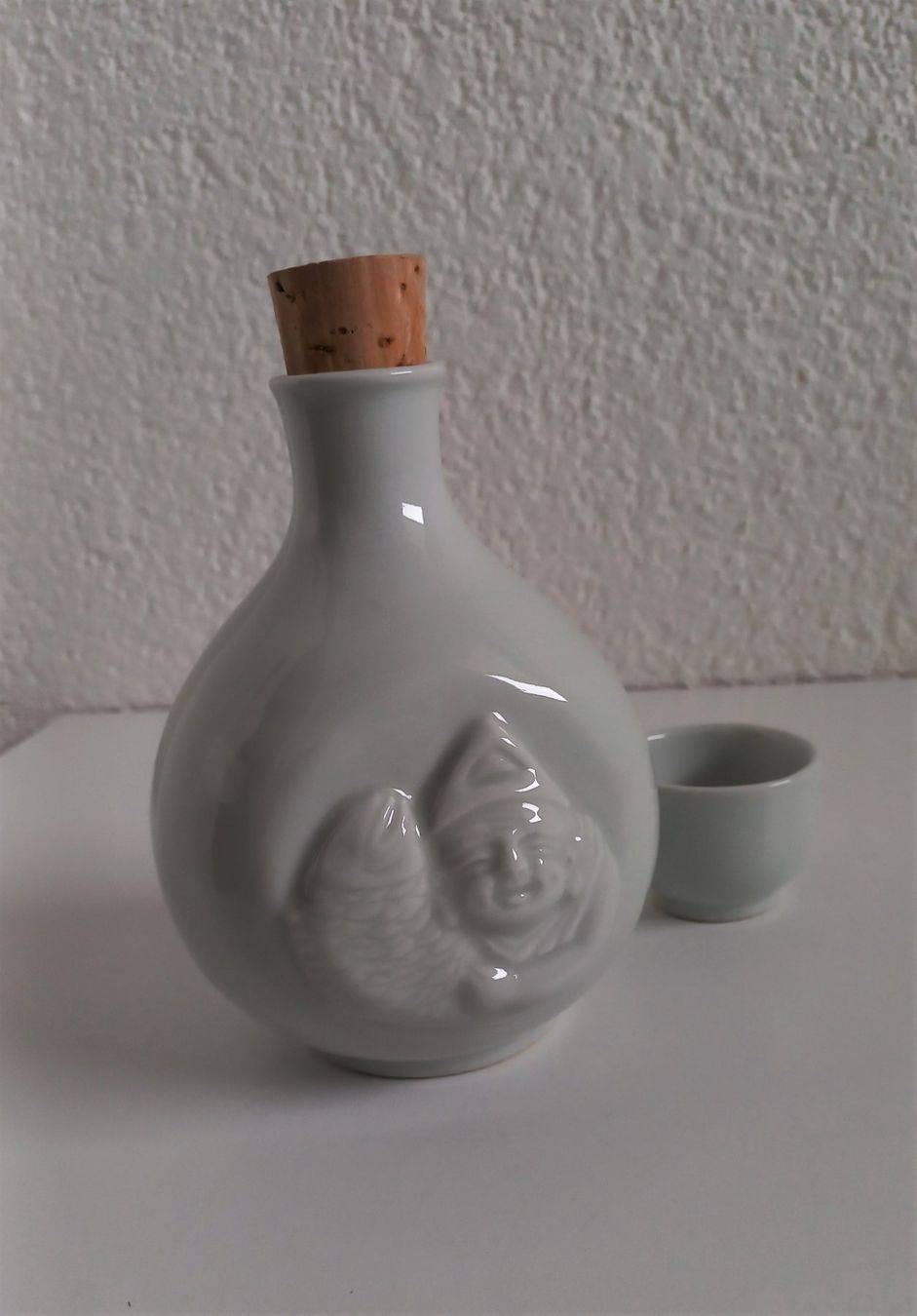 Caraffe: Japanischer Sake-Krug mit Tasse – Usato da Bévilard venduto da Orscha 3