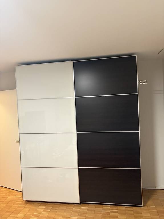 Armadi: IKEA PAX Kleiderschrank – Usato da Wettingen venduto da luc_skt2