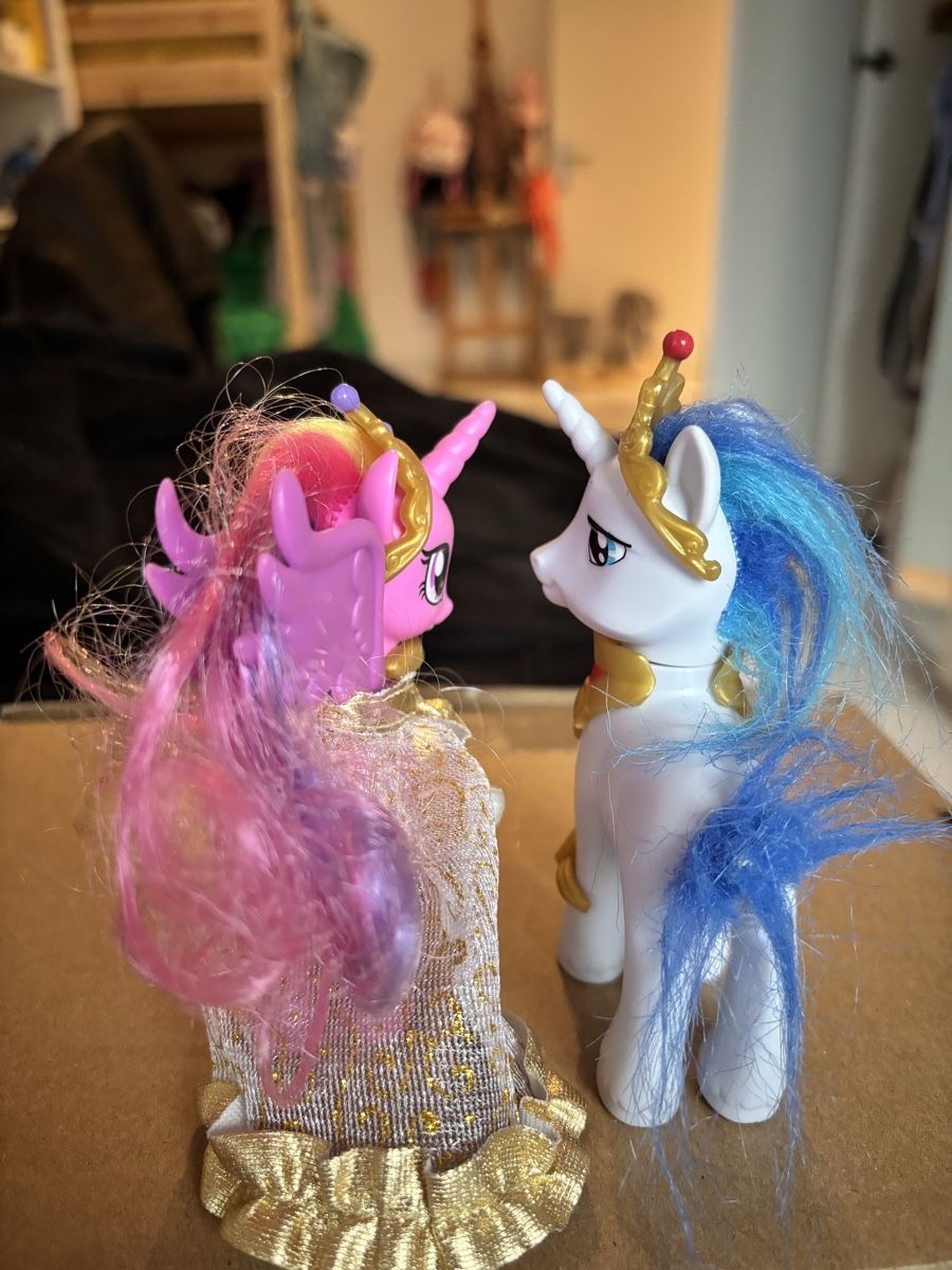 Giocattoli: My little pony Candace & Shinning armor – Usato da Bern venduto da _tarospulver_ 2