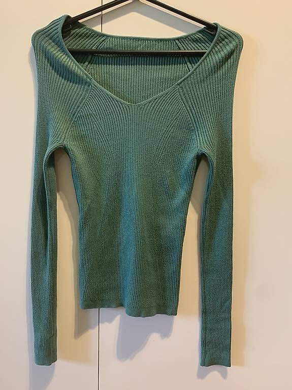 Maglioni & Felpe: Diverse Pullover Damen Gr. S (je Chf 9.-) – Usato da Einsiedeln venduto da ver_sb5p 4