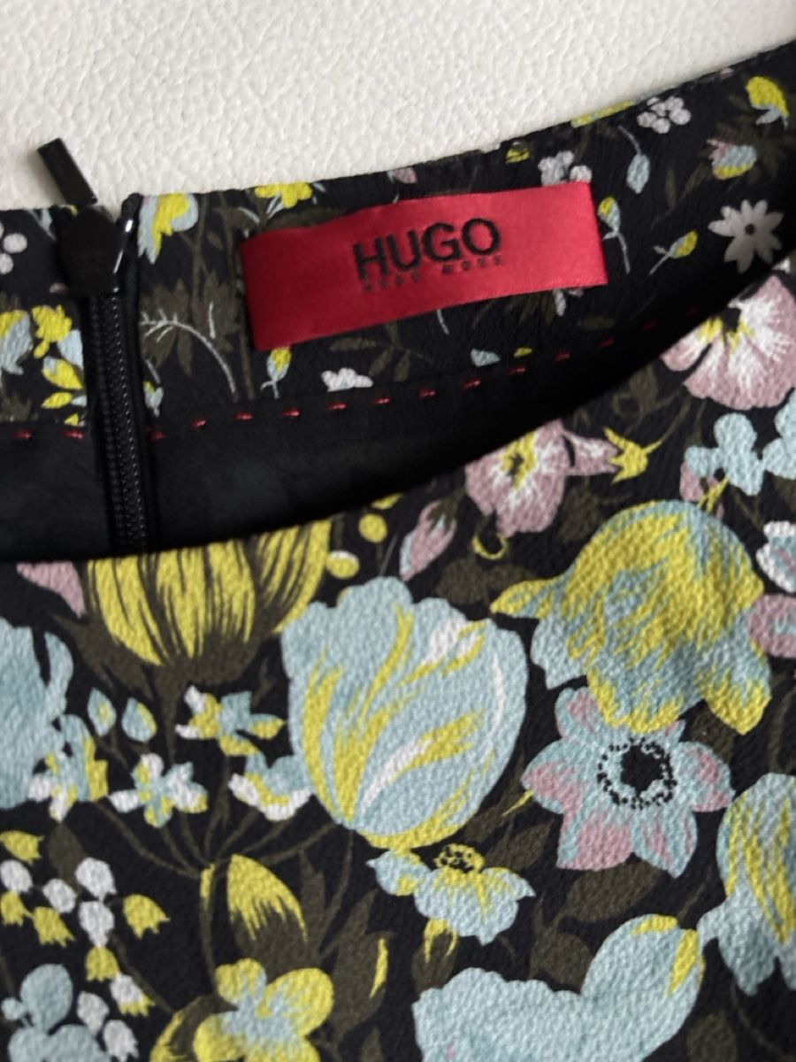 Hugo Boss Kleider: Hugo Boss Kleid, Kleid mit Blumenmuster – Gebraucht aus langenthal von rundholz7 6