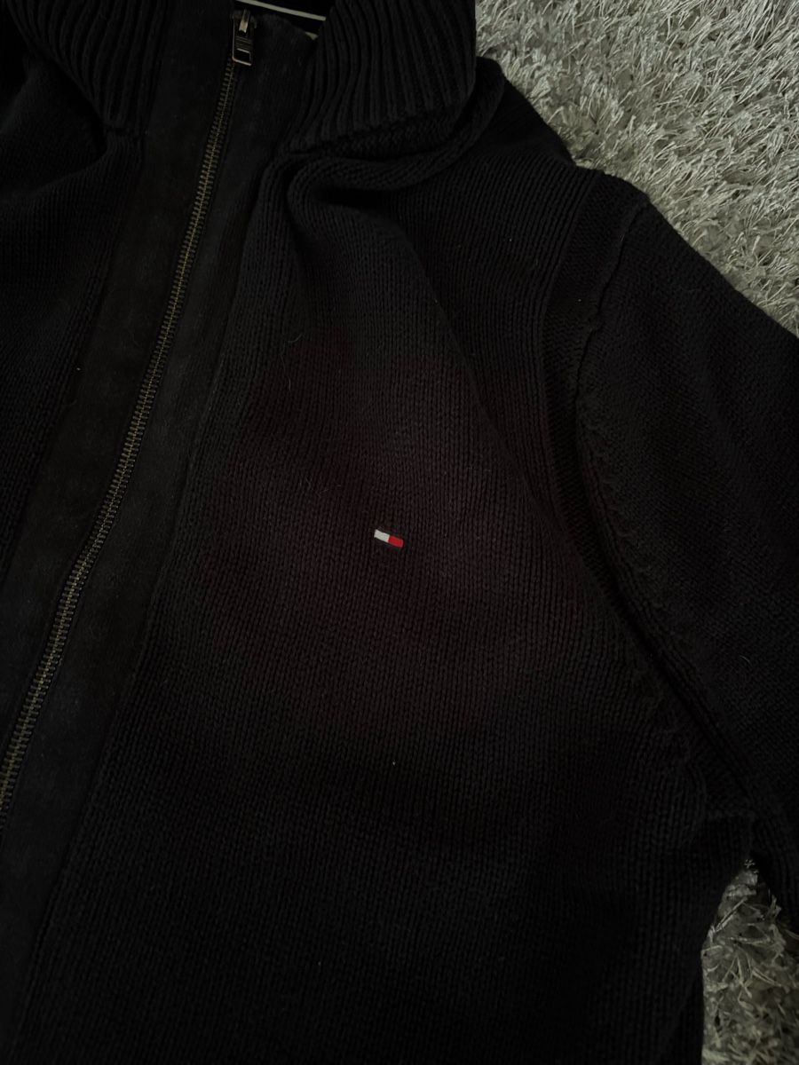 Tommy Hilfiger Maglioni & Felpe: Tommy Hilfiger Zip-Up Cardigan – Usato da Brislach venduto da edu_t6pq 1