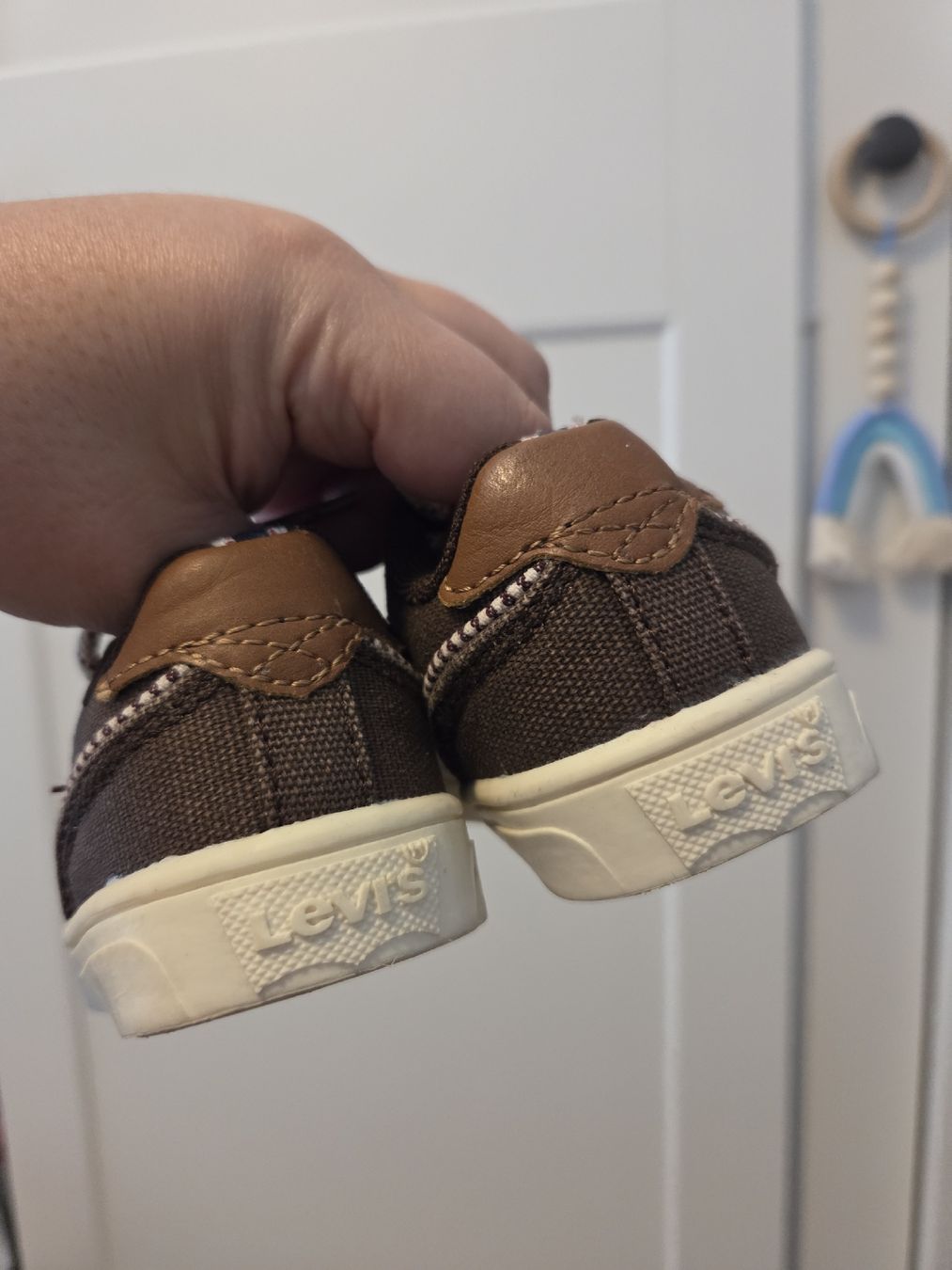 Levi's Schuhe für Jungen: Levis gr.23 neu – Neu (gemäss Beschreibung) aus Naters von sil_cfh5 1