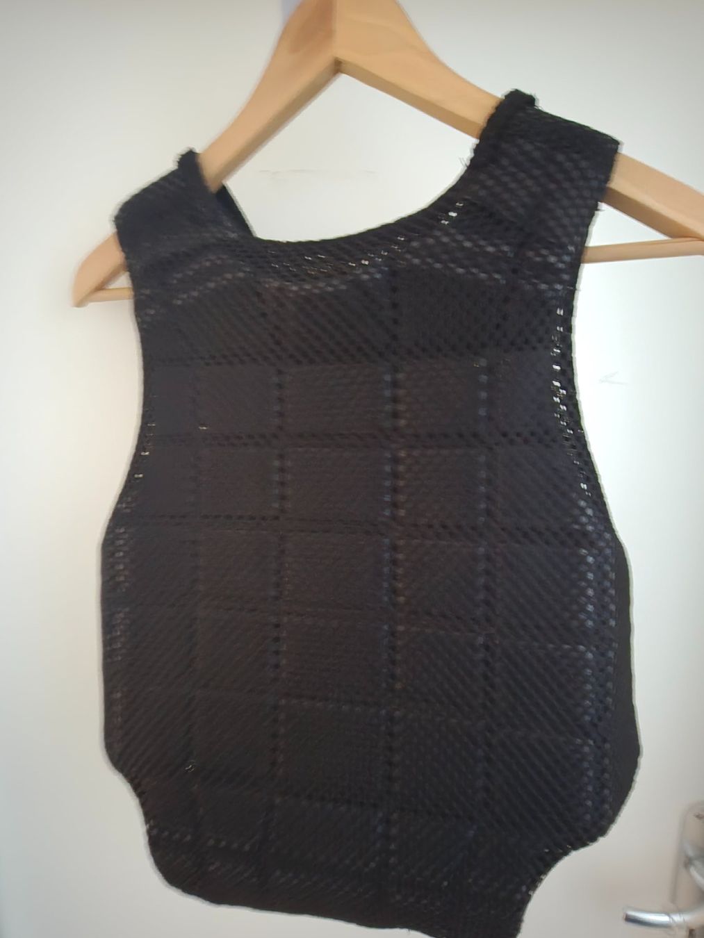 Tipperary Protezioni & Imbottiture: Reitpanzer Tipperary Phoenix schwarz Gr. M Unisex – Usato da Watt venduto da chr_z5z2 1
