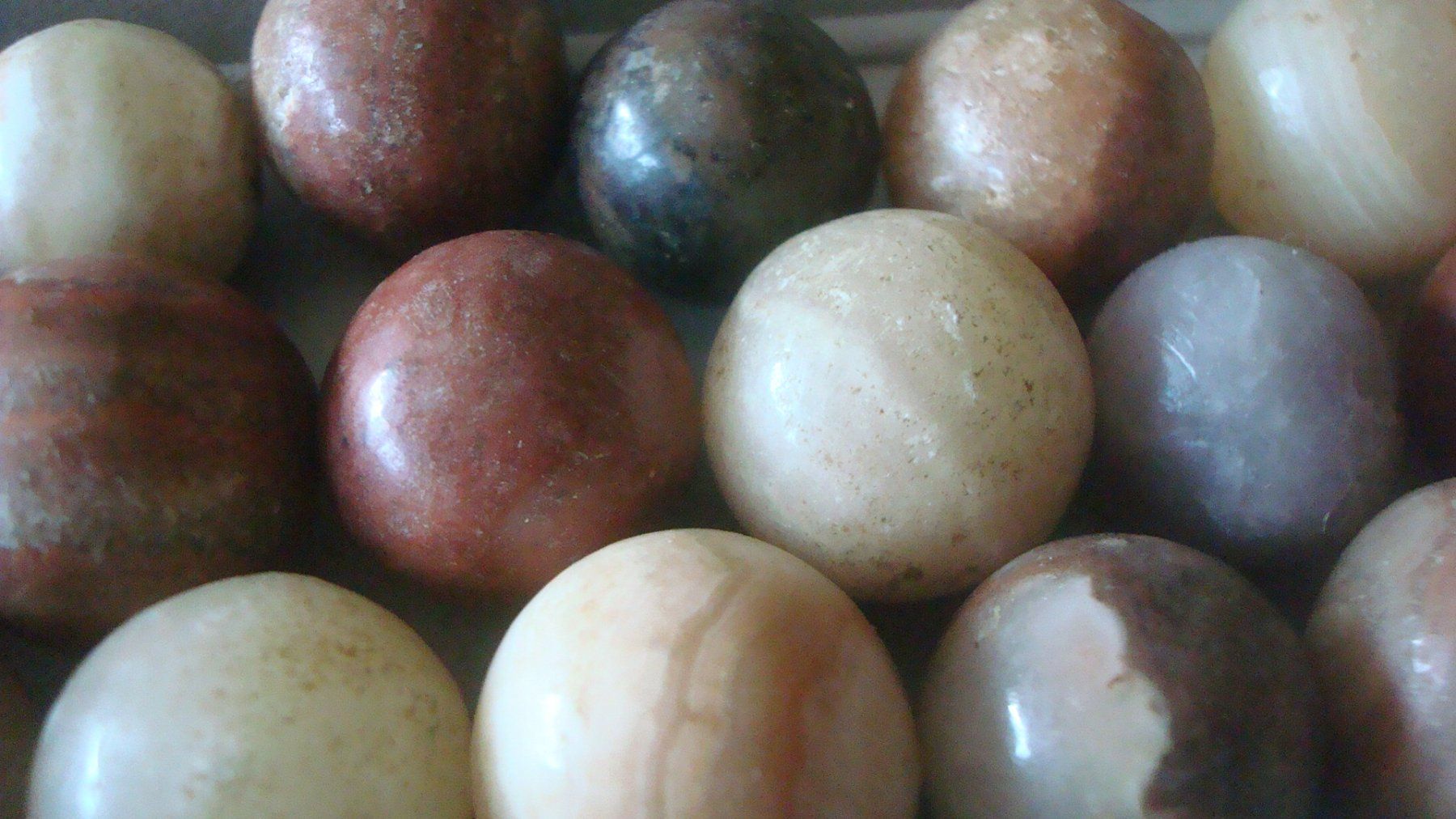 Murmeln: 33 Steinkugeln 20 mm – Gebraucht aus Münchenstein von Pesci6 3