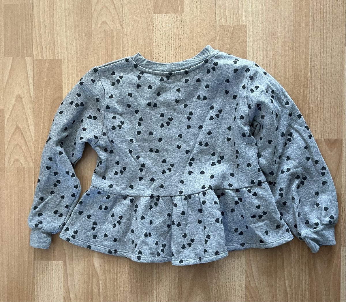 H&M Maglioni & Felpe: Grauer Pullover, Gr. 122/128 – Usato da Zürich venduto da jmg_8005 1
