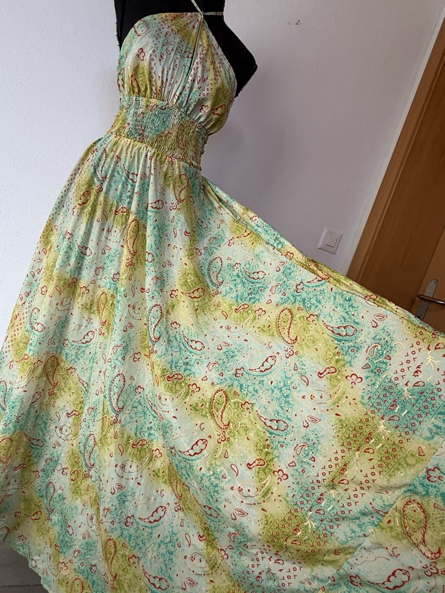 Vestiti: Boho Neckholdermaxikleid in Seidenoptik – Nuovo (secondo la descrizione) da Sigriswil venduto da ck56 1