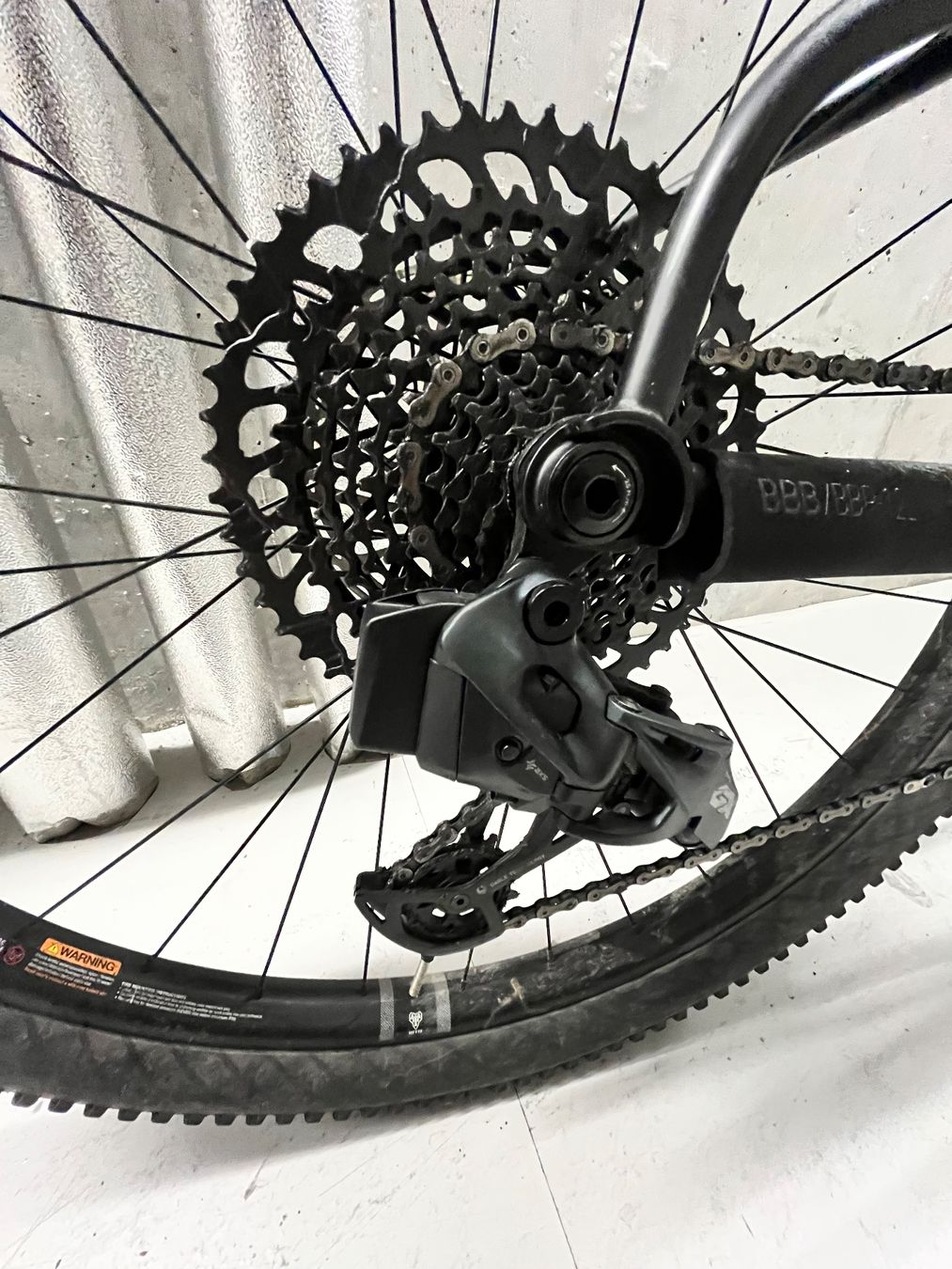 Biciclette: On-One Hello Dave SRAM GX AXS Hardtail MTB – Usato da Zürich venduto da Slinguh 5