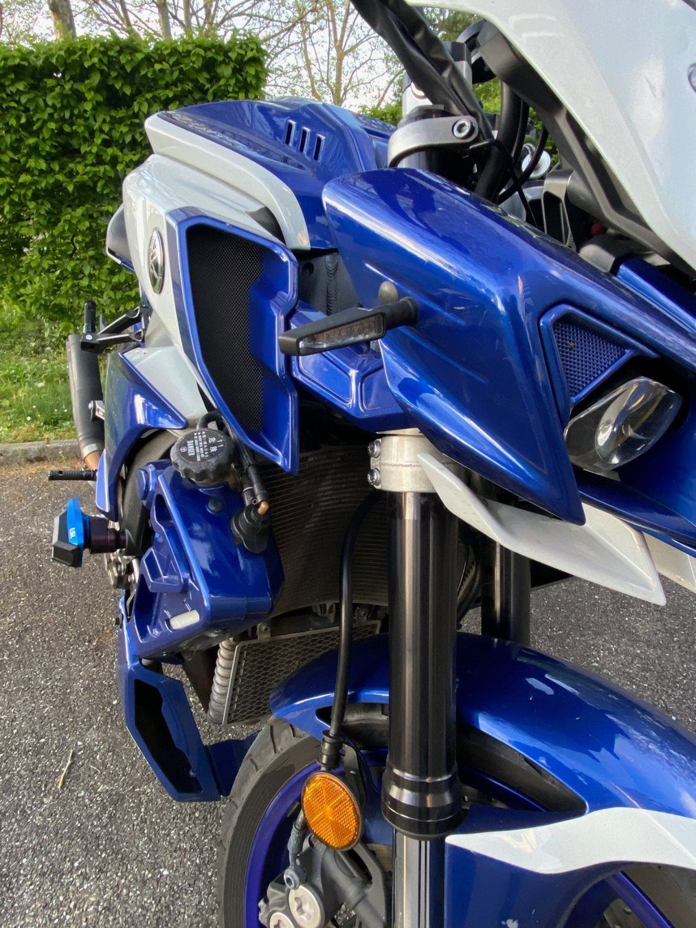 Yamaha Strasse: YAMAHA MT 10 mit Sonderlackierung – Gebraucht aus Reinach BL von DCastro4 3