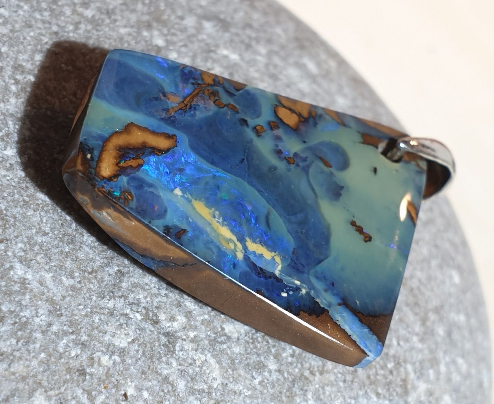 Ciondoli: Anhänger Boulder Opal. – Nuovo (secondo la descrizione) da Niederbüren venduto da Raphael014 2