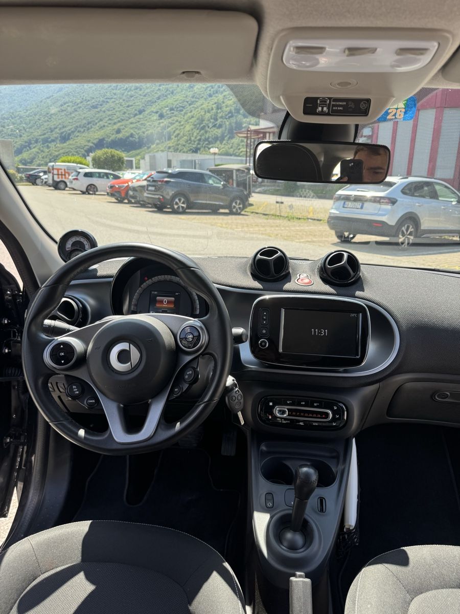 Smart Autos: Smart forfour 2017 66.000km – Gebraucht aus Cadenazzo von inf_vsv9 9