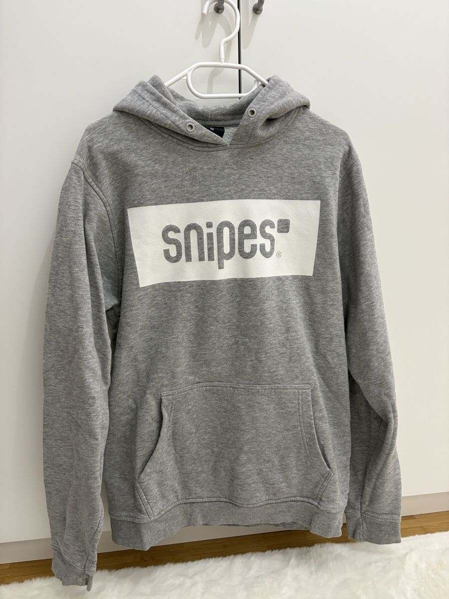 Kleiderpakete: Snipes Kapuzenpullover 2er Set grau Grösse M 1xW/1xM – Gebraucht aus Ebikon von luu_2x95 3