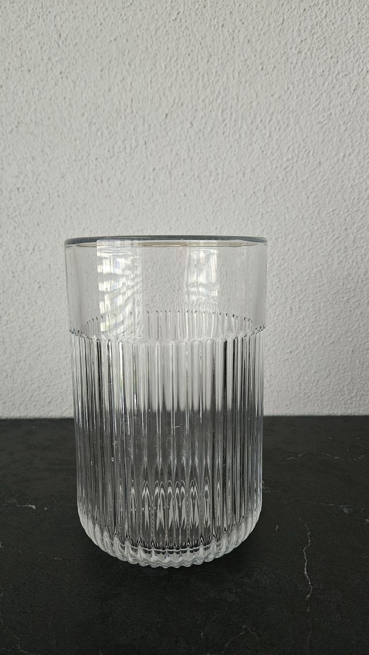 Ikea Vasi & Recipienti: Glasvase mit Metalldeckel (IKEA) – Usato da Baden venduto da rst_ppg7 2