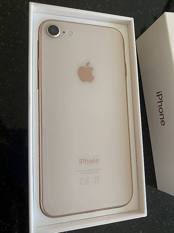 Apple Handys / Smartphones: iPhone 8 Rosegold – Gebraucht aus Zürich von jan_vh92 1