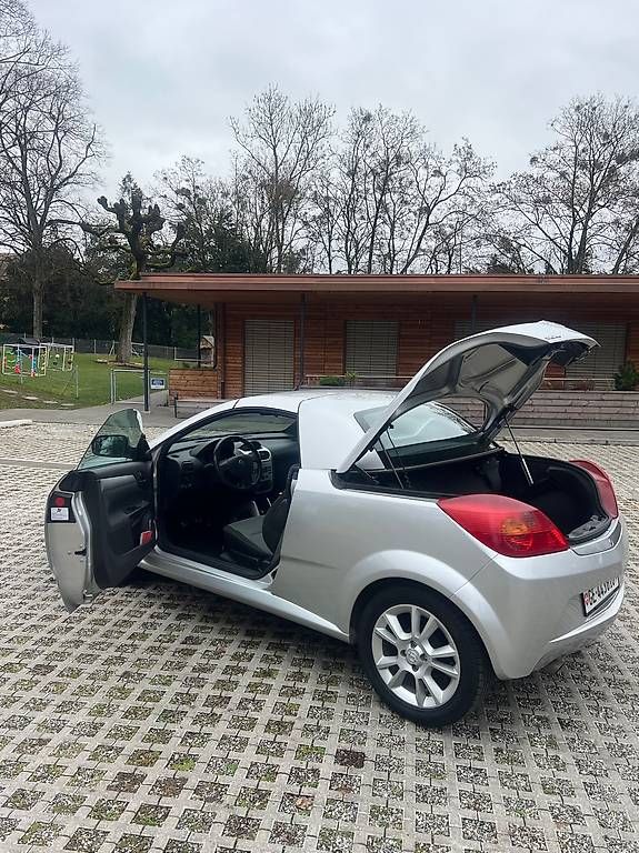 Opel Automobili: Superbe Tigra Twintop état neuf – Usato da Thônex venduto da helionunes78 3