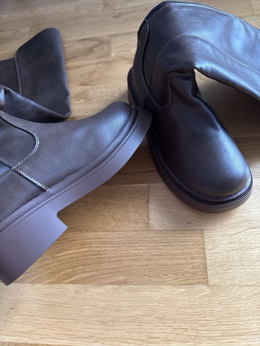Scarpe da donna: Stiefel – Nuovo (secondo la descrizione) da Kriens venduto da g_b_mk7j 9